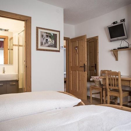 Appartamento Rose Di Bosco Predazzo Exterior foto
